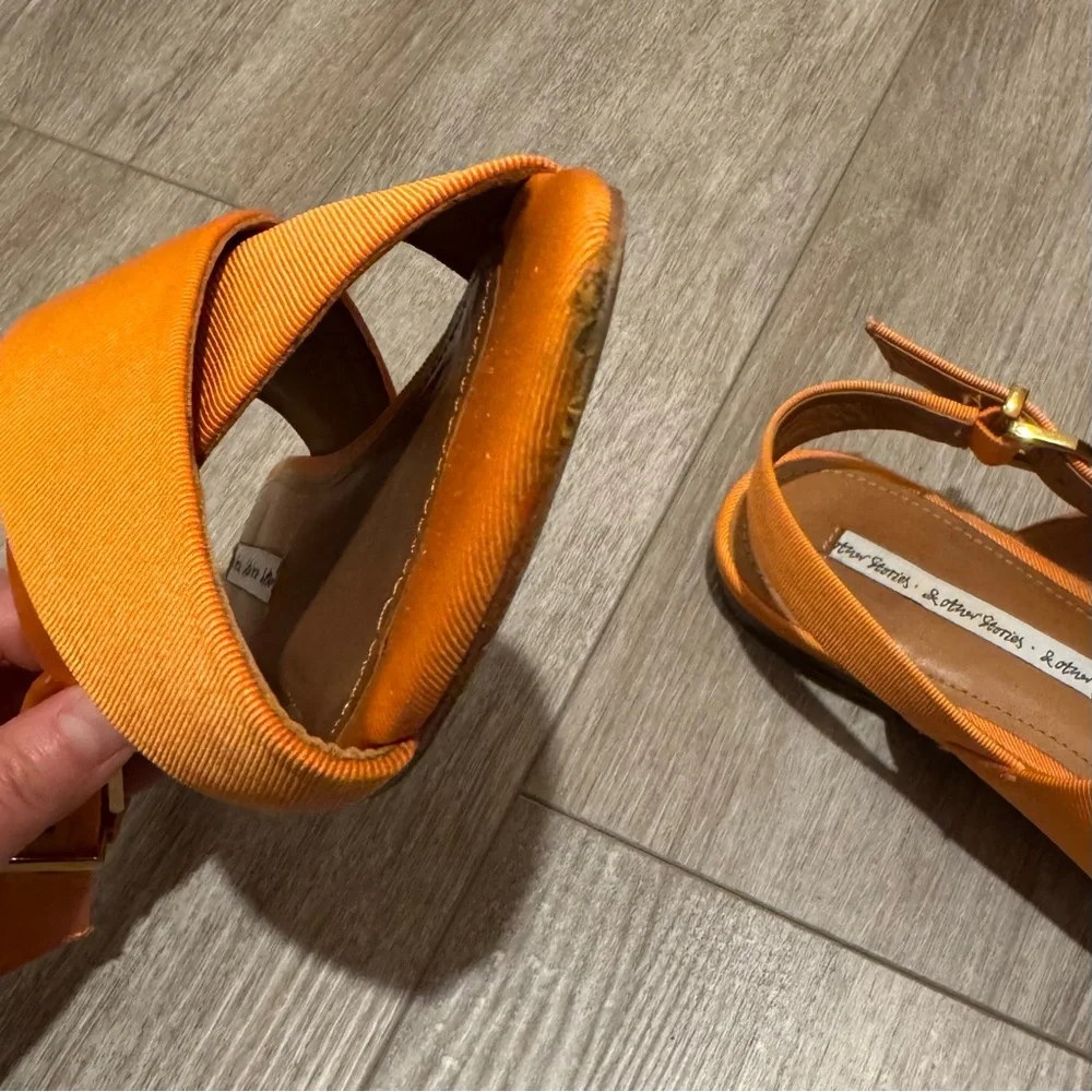 & Other Stories Criss Cross Slingback Open Toe Flat Sandals - Picture 7 of 9